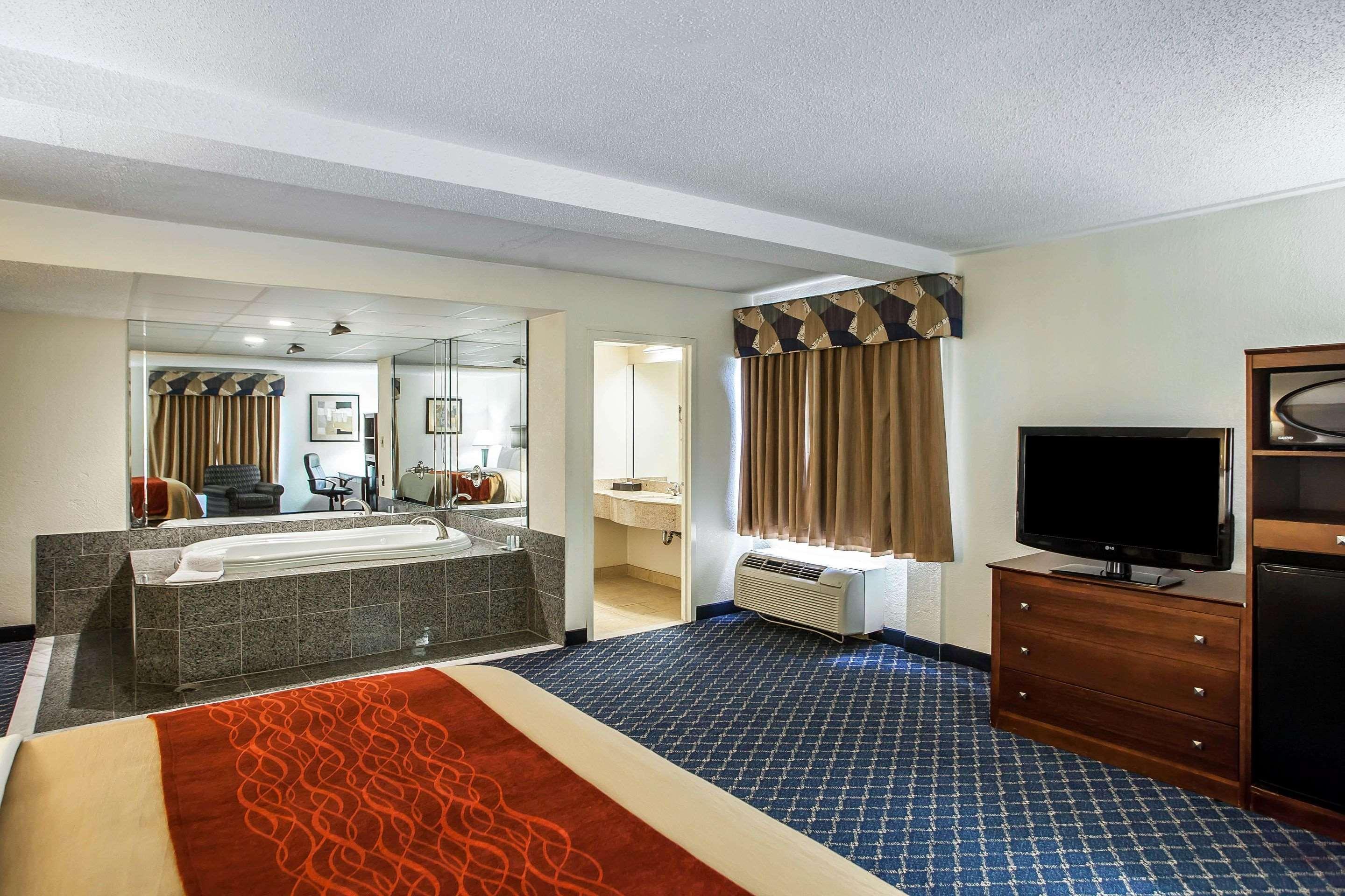 Comfort Inn Feasterville - Trevose Εξωτερικό φωτογραφία