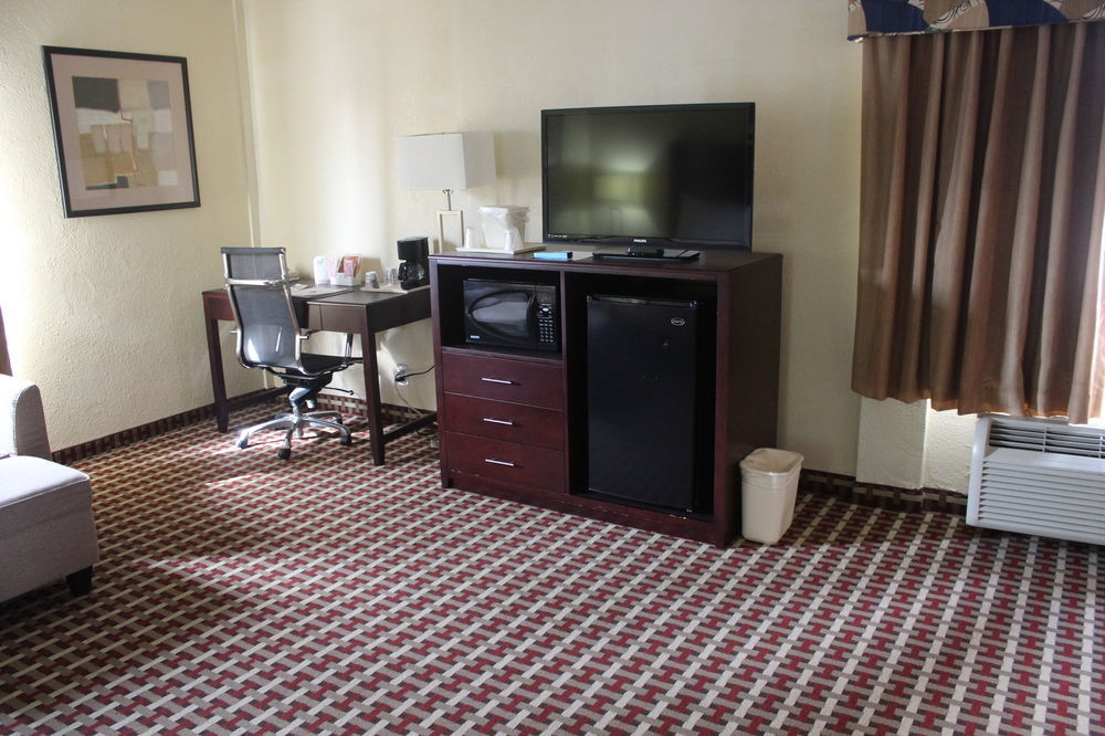 Comfort Inn Feasterville - Trevose Εξωτερικό φωτογραφία